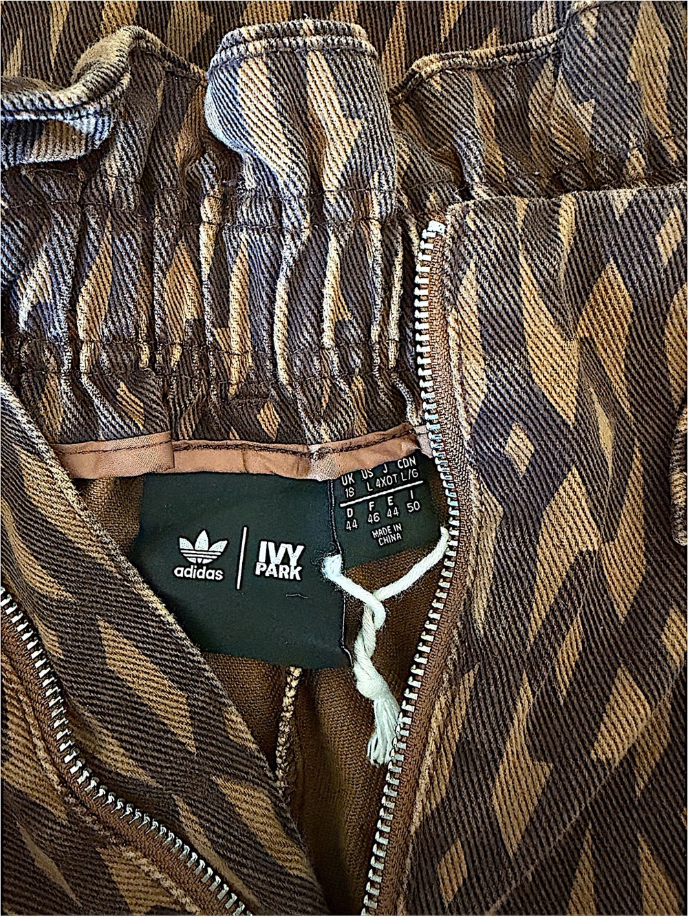 adidas x Ivy Park Monogram Zipper Pants - Picture 5 of 6